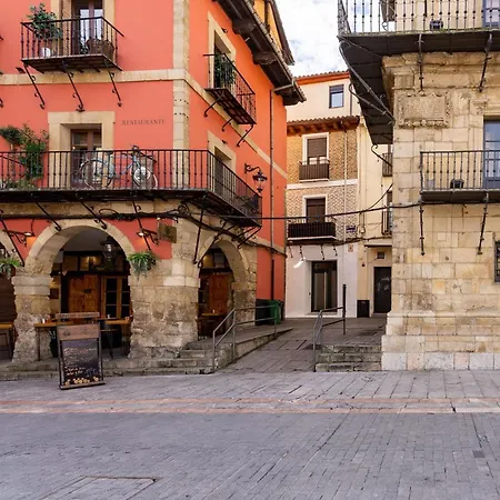 Housingleon - Nama Plaza Mayor Exterior photo